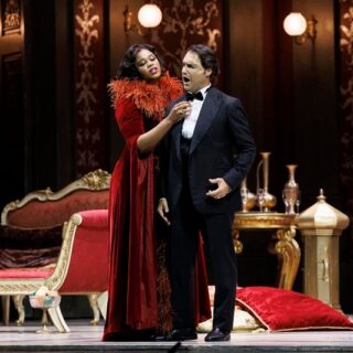 Una stanca Traviata chiude la stagione del San Carlo