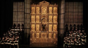 Un Don Carlo in chiaroscuro per l’inaugurazione scaligera