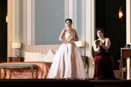 A Napoli un Devereux stilizzato e con ottime voci